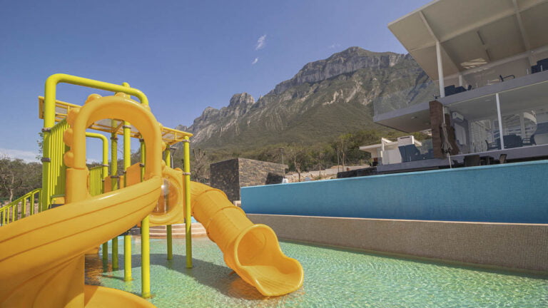Las imágenes son sólo ilustrativas. El proyecto arquitectónico y sus especificaciones podrán sufrir modificaciones por el desarrollador sin previo aviso.