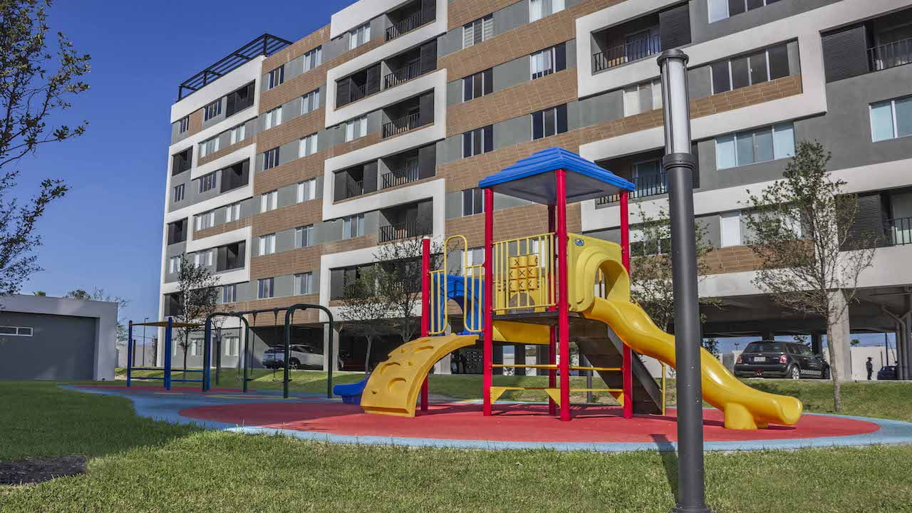 Las imágenes son sólo ilustrativas. El proyecto arquitectónico y sus especificaciones podrán sufrir modificaciones por el desarrollador sin previo aviso.